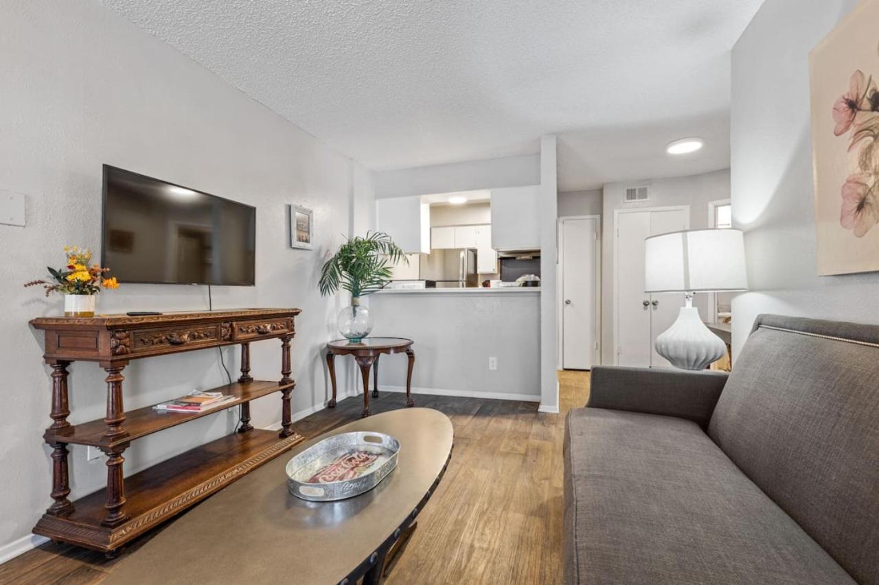 Apartment Extended Affordable In North Dallas